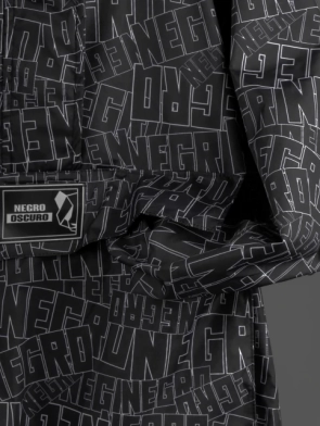 anorak-branded-21-86853e288d5605ae6916681899514760-640-0
